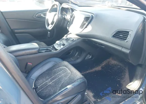 2015 Chrysler 200 S из США, поврежденный, VIN 1C3CCCBB0FN555518